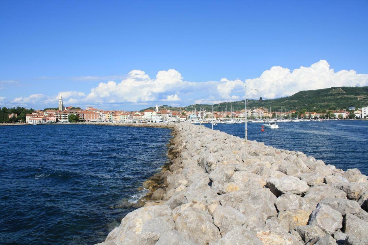 Apartments Villa Sandi Izola Exterior photo