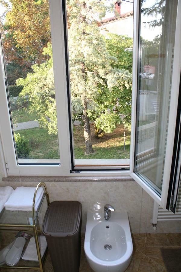Apartments Villa Sandi Izola Exterior photo